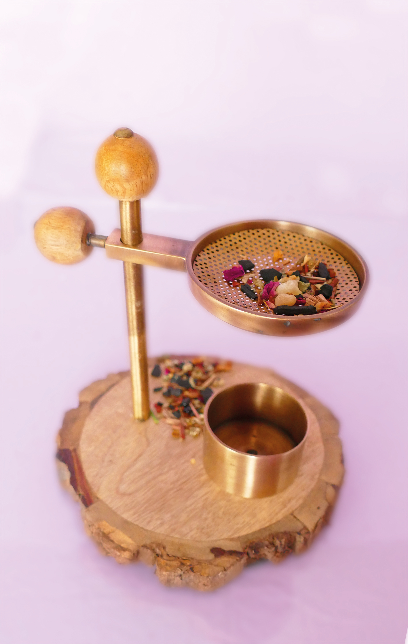 Holzscheibe, höhenverstellbares Räucherstövchen bronziert